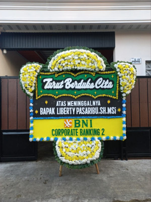 Papan Bunga Duka di Jemaja Timur