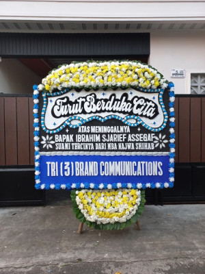 Papan Bunga Duka di Jemaja Timur